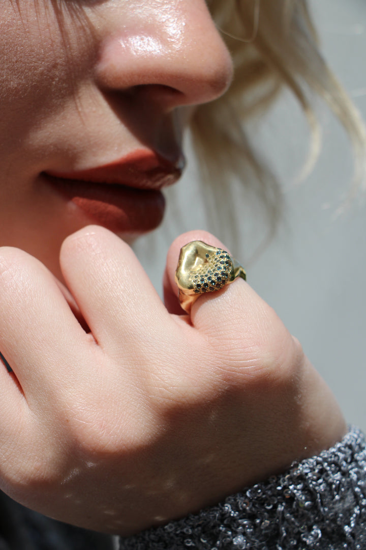 SUNSET ICE MATT PINKY RING