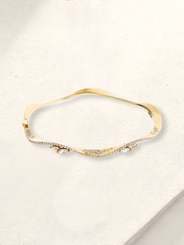 Absolute White Serene Bangle